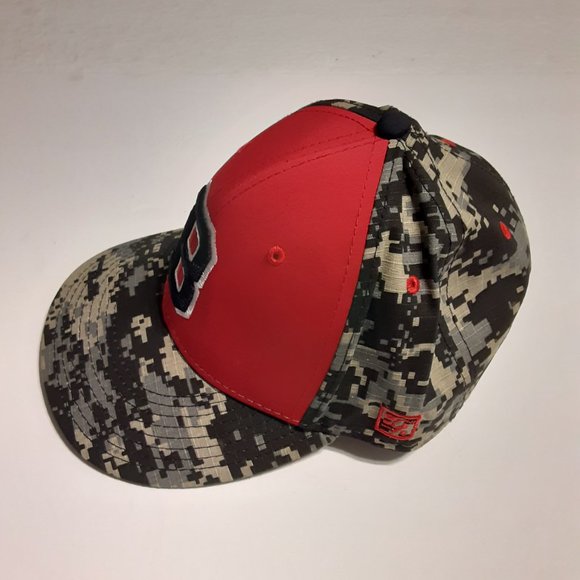 Boston Red Sox The Game Pro Fitted Military Camo Hat/Cap Size 7 1/8 GP3500 - Picture 3 of 8